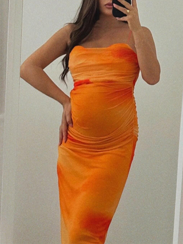 Vestido Maxi De Maternidad Ajustado Con Tirantes Finos Y Fruncido En Color