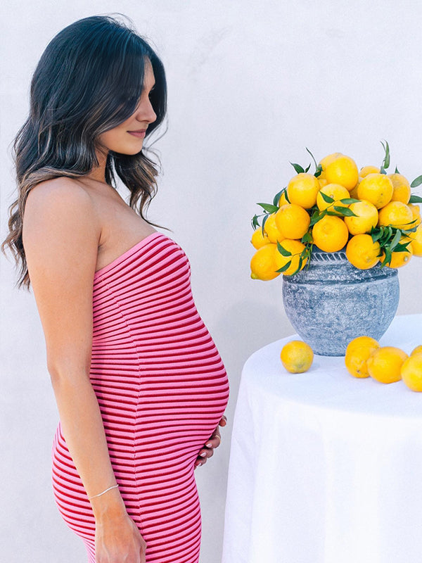 Vestido Para Baby Shower Con Rayas Génerodepunto Escote Y Hombros Descubiertos