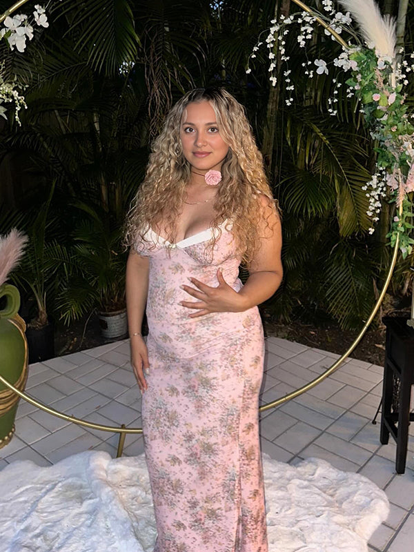 Vestido Maxi de Maternidad Elegante con Rizo, Volantes y Diseño Floral