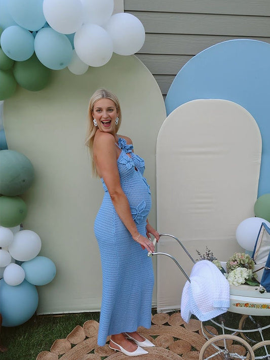 Vestido Elegante Ajustado con Cuello Halter y Flores 3D en Ganchillo Vacío para Baby Shower