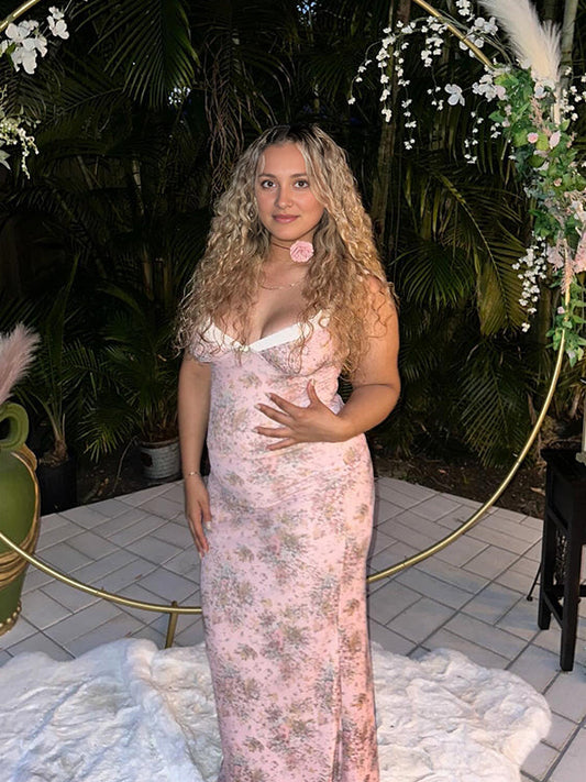 Vestido Maxi de Maternidad Elegante con Rizo, Volantes y Diseño Floral
